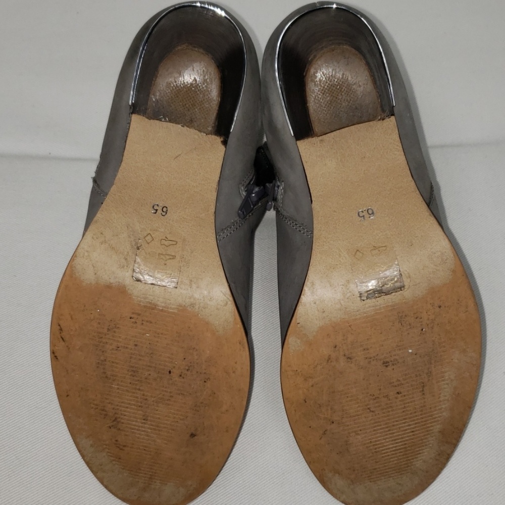 Gray Ankle Boots - image 6